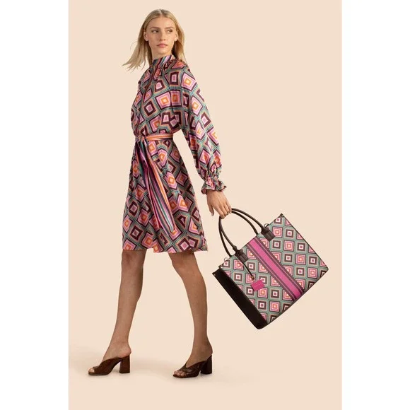 Trina Turk Sunburst Dress Dramatic Shirtdress Brookhaven Satin Georgette sz M - Picture 4 of 6